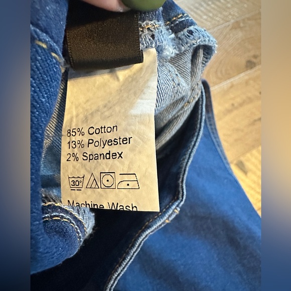 SHEIN high waisted pencil zip up skirt small - Picture 4 of 4